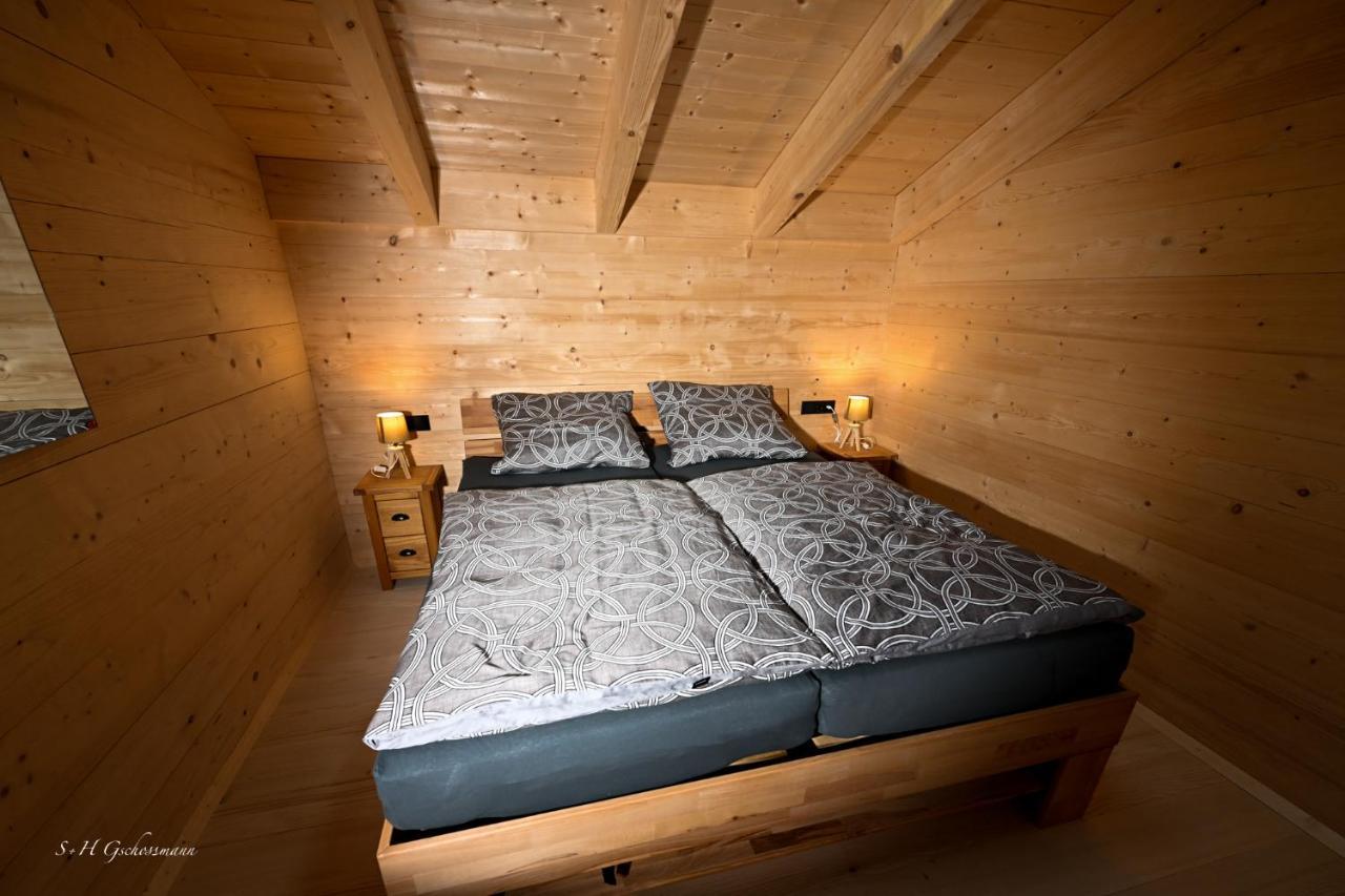Holzwies Chalets Unterneukirchen 외부 사진